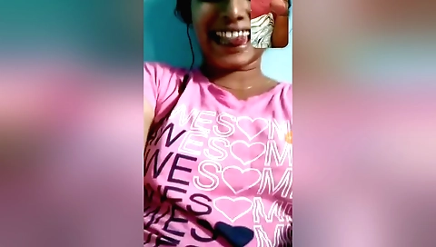 Sexy brunette in sexy Indian dress shows her boobs on webcam