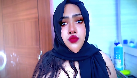 Busty brunette with huge boobs and a big ass does a solo sex