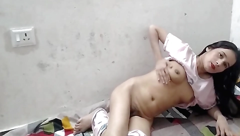 Bhabhi koy jajar jabar dasti lo pahari kar walwad de dastis