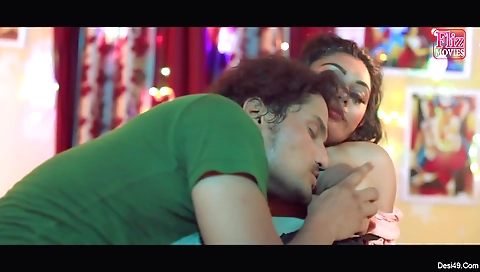 Beautiful teen has a good looking body and a long ass