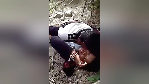 Indian brunette desi randi fucks in the jungle 1080p