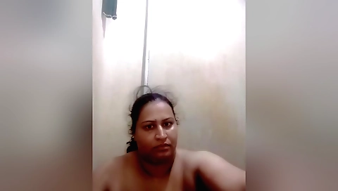 Buxom indian milf shows off her huge tits and pussy
