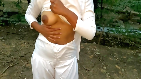 Sri Lankan Fuck With Boy For Money In Jungle Indiaසලල දල හකල සපක ගම