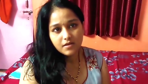 Amateur girl doing awesome hardcore porn on the web cam