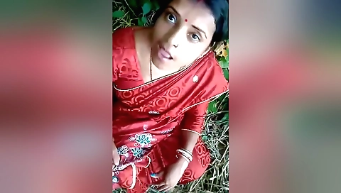 Indian teen with small tits enjoys playing with a dildo