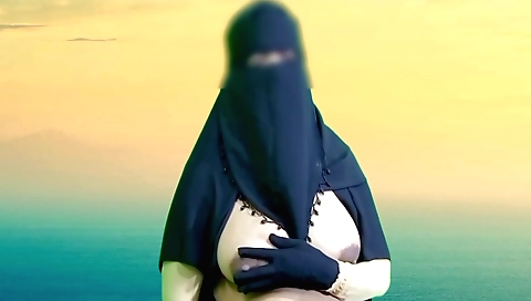 Indian housewife with large boobs giving a blowjob