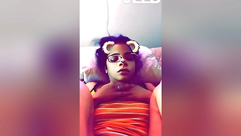 Indian wife gives him a good blow job for her money