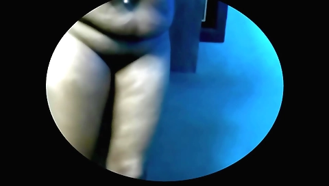 Indian aunty gets a strong nighty fucking in her bedroom