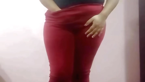 Indian solo video with a sexy fat ass and a hot butt