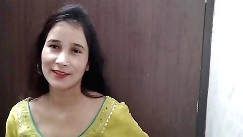 Indian amateur brunette with natural tits masturbates