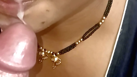 Amateur girl with facial makes a video showing faces filled