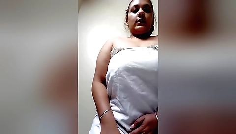 Indian babe gets fucked hard in her sexy ass and pussy