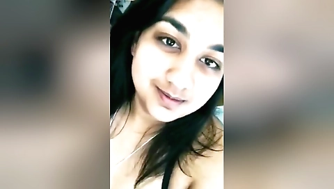 Naked brunette amateur solo video showing her body