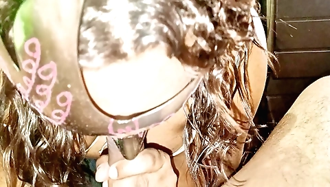 My Friends Wife Giving A Good Blowjob When No Ones Home