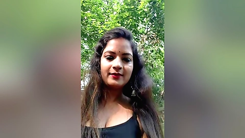 Indian amateur cooking porn with her boyfriend and husband