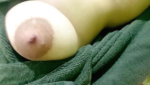 Amateur indian solo vid with me watching my fingers