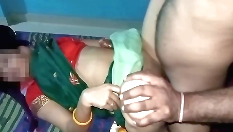 Indian slut with a hairy pussy fucking with a servant