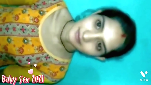 Sexy Indian brunette has a good time with her boyfriend