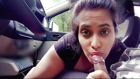 Amateur brunette milf gets a gift from her boyfriend