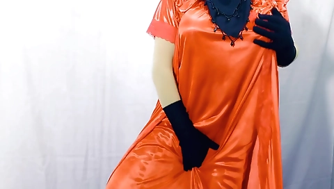 Stepmom sucks stepson's hard dick in an amateur pov video