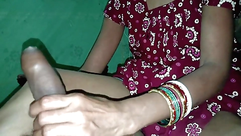 Indian pornstar making deepthroat blowjob in hd video