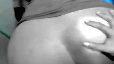 Amateur porn video with a sexy brunette with 60fps