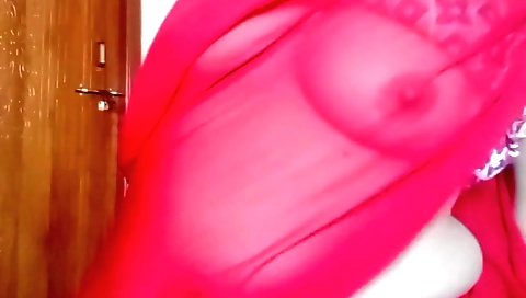 Big boobs amateur brunette amateur self-fucking video