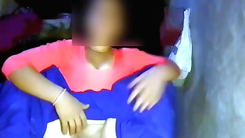 Indian amateur with big boobs is on the bed and playing with her pussy