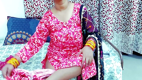 Indian milf sexy and sexy sex with stepmom and stepson