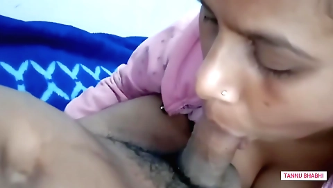 Indian brunette fucks her stepbrother in the morning