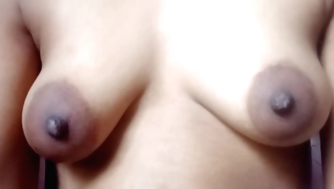 Indian housewife masturbates herself in front of the camera