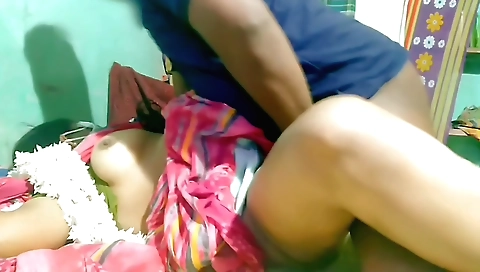 Amateur teen gets her tight pussy fucked by her Tamil uncle