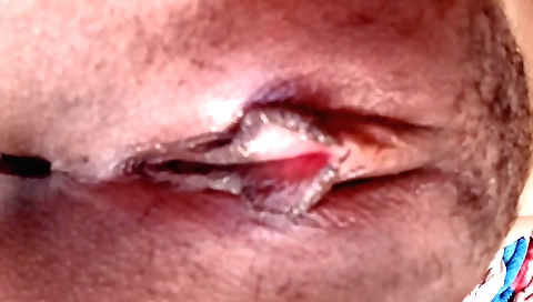 Hand finger licking a hairy girl in my amateur solo vid