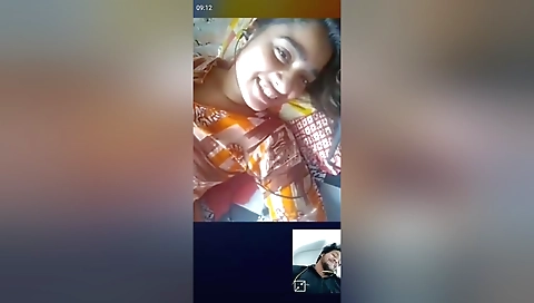 Today Exclusive -cute Desi Chick Showing Her Boobs And Pussy On Vc 4