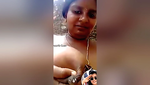 I'm a brunette girl in white dress and I masturbate outdoor