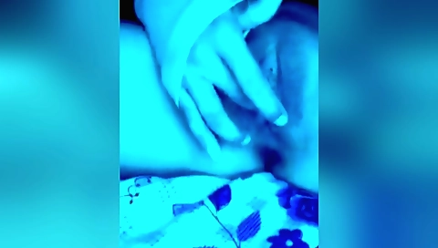 Indian solo female loves to play around and enjoy herself