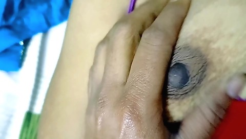 Indian babe sucks dick in amateur pov with big bbc