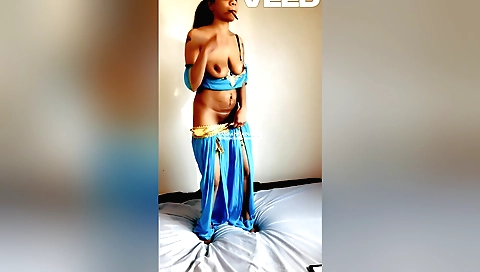 Busty porn video with a fat blonde with a big booty