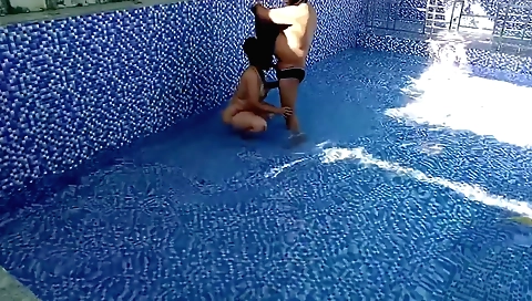 Hot homemade sex in the pool with a couple of horny babes